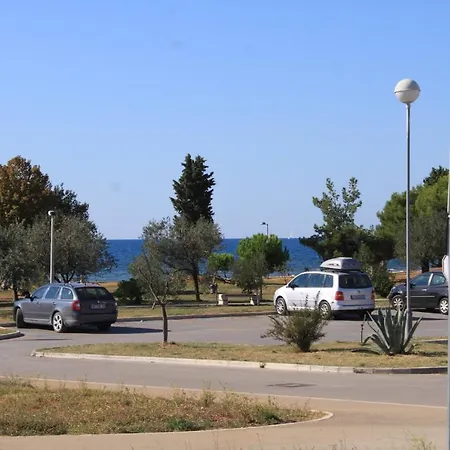 With A Parking Space - 7206 شقة